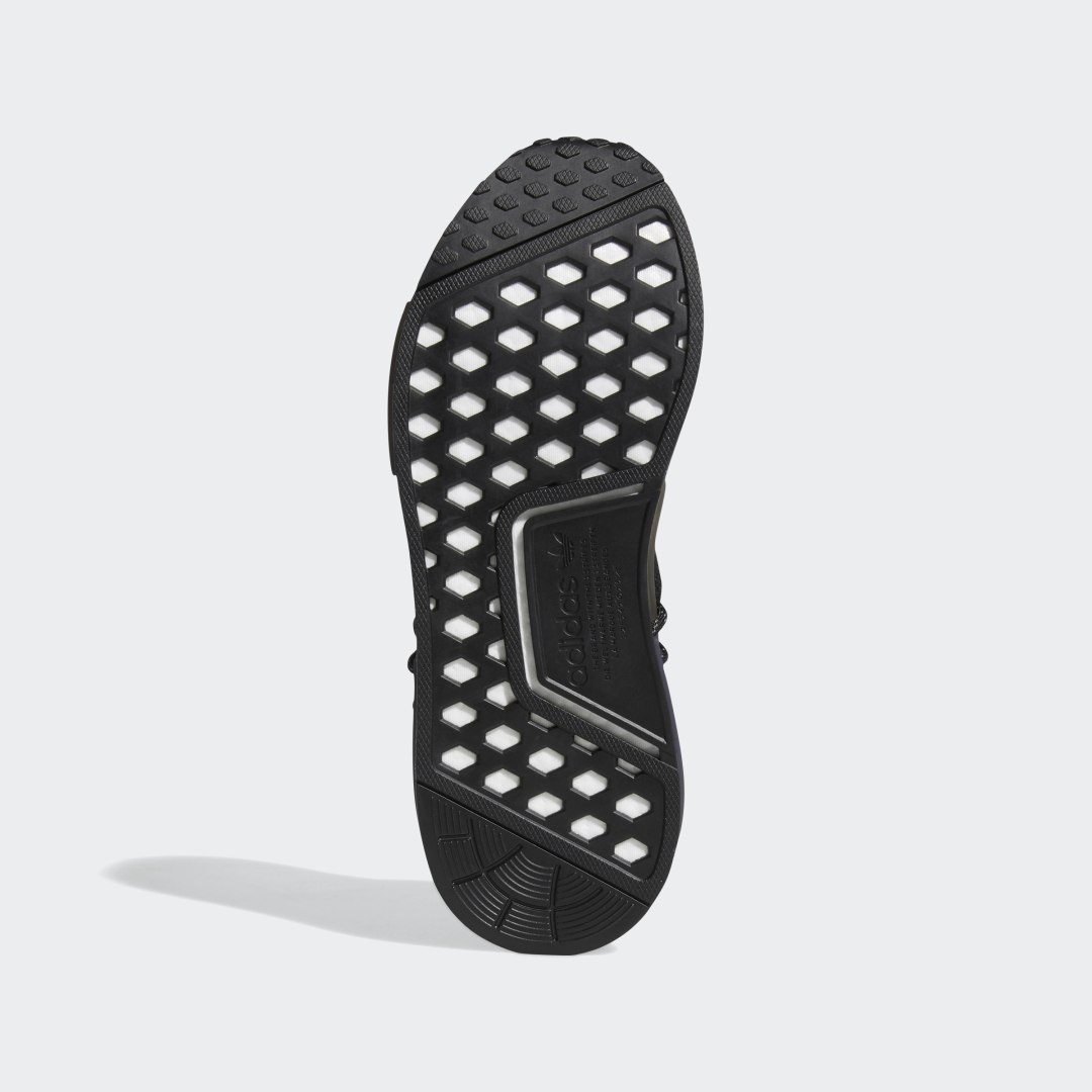 фото Кроссовки pharrell williams hu nmd adidas originals