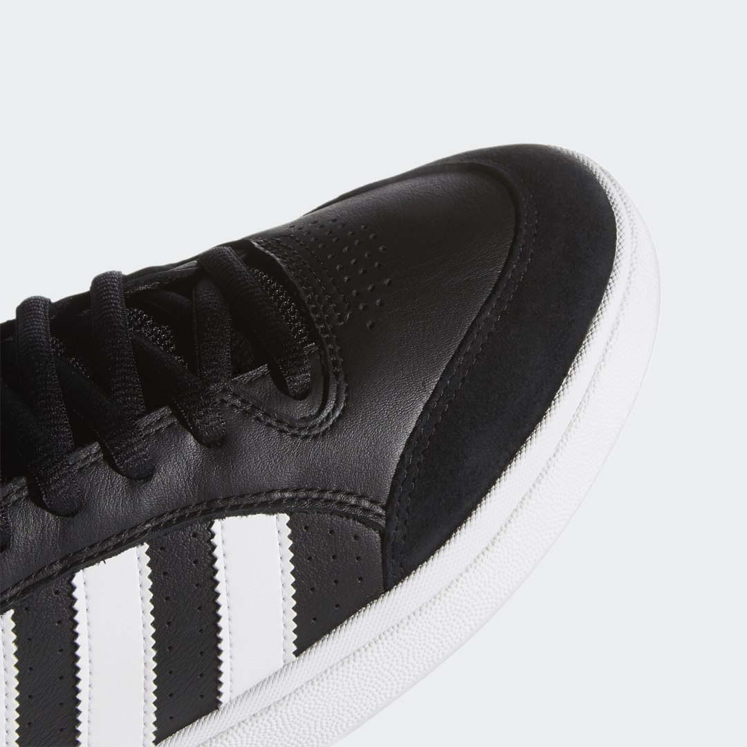 фото Кеды tyshawn low adidas originals