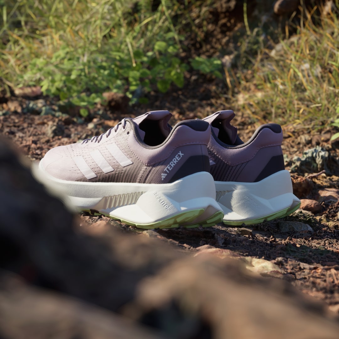 adidas Tenis de Trail Running Terrex Soulstride Flow Mujer, Preloved fig/plata dawn/aurora negro
adidas Tenis de Trail Running Terrex Soulstride Flow Mujer, Preloved fig/plata dawn/aurora negro