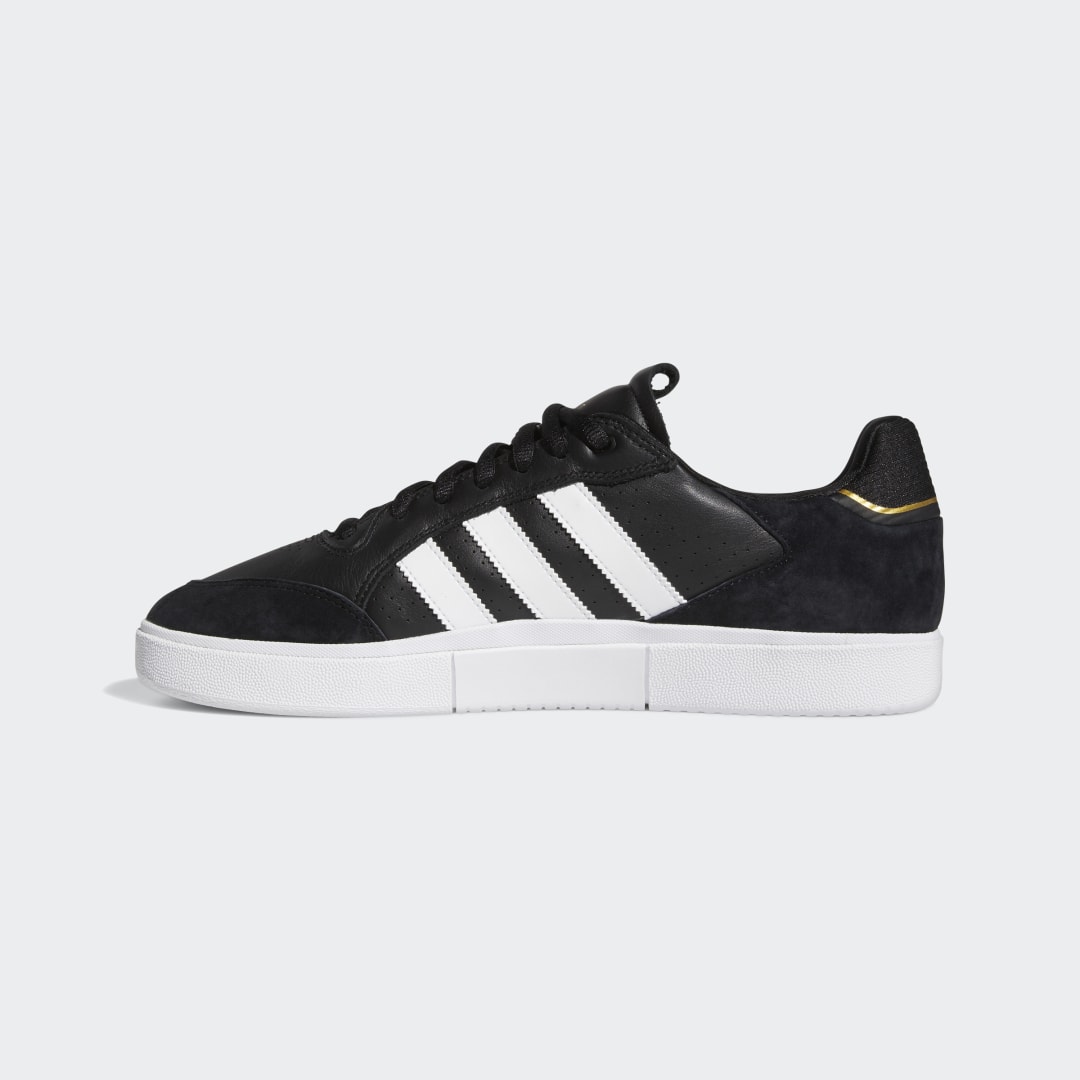 фото Кеды tyshawn low adidas originals