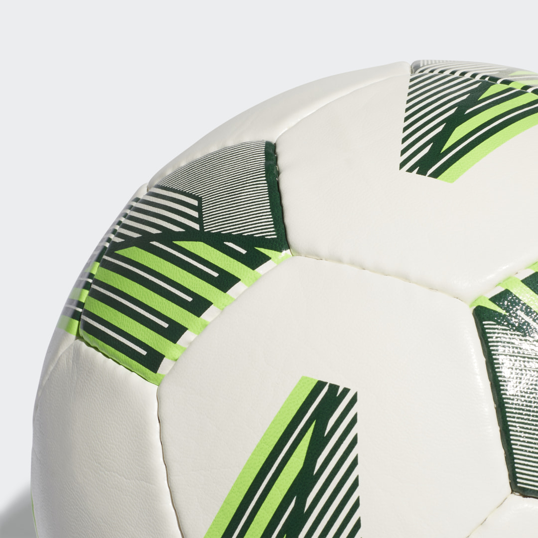 фото Футбольный мяч tiro adidas performance