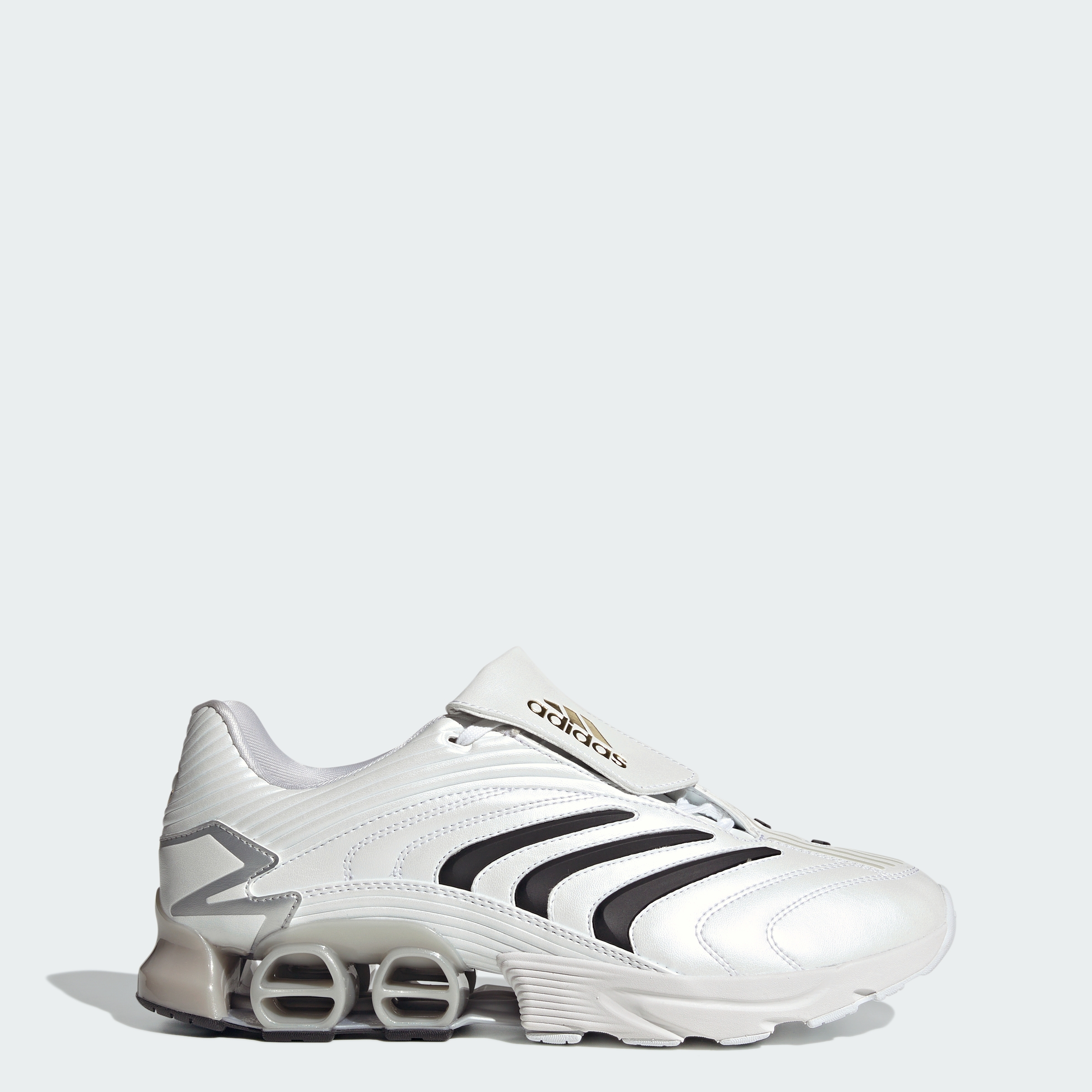 新品 adidas Predator Megaride スニーカー 42 2/3 4/25発売｜adidas Predator Megaride 3colors｜抽選/販売/定価情報