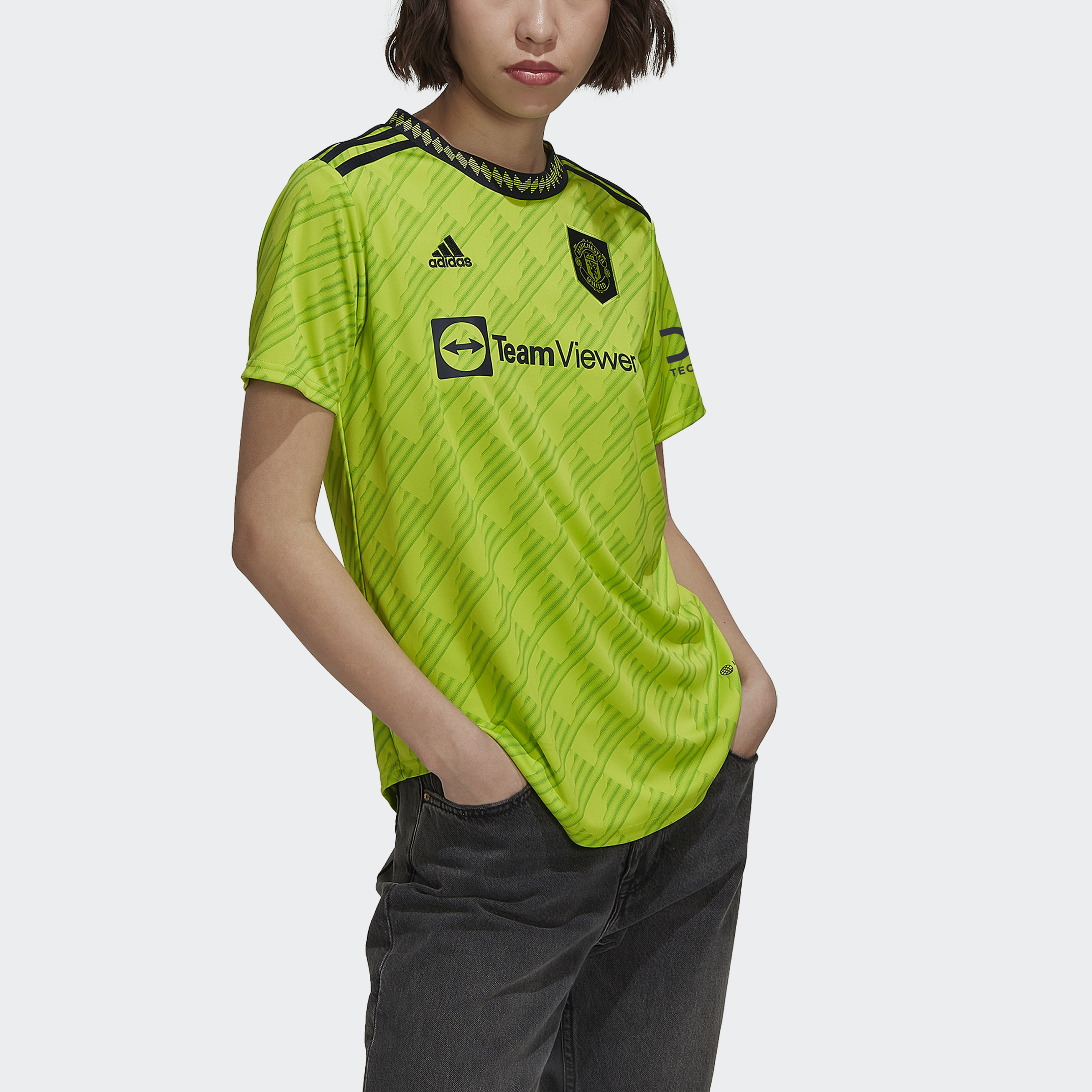 adidas Women's 22/23 Manchester United Away Jersey