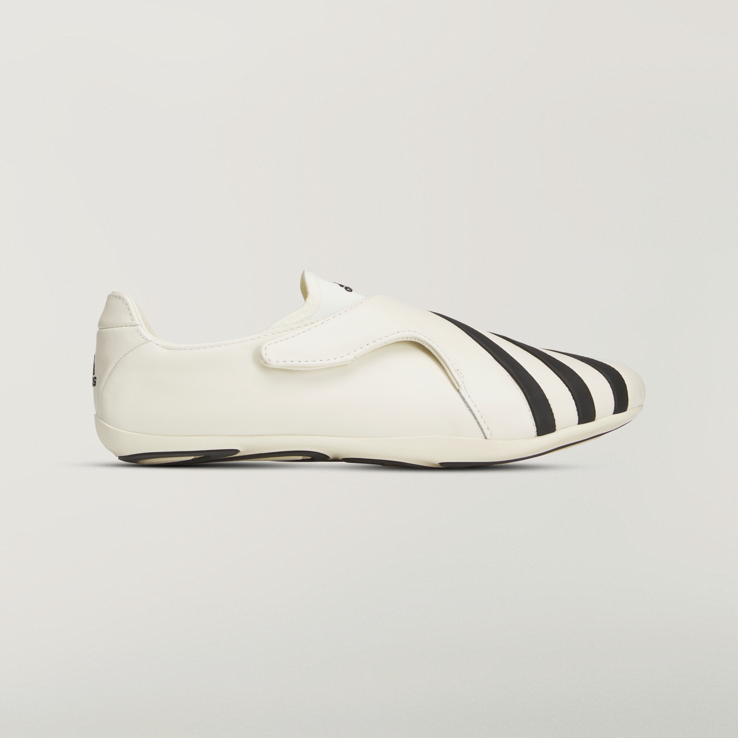 adidas Originals x Pharrell Williams YOGA VARIO