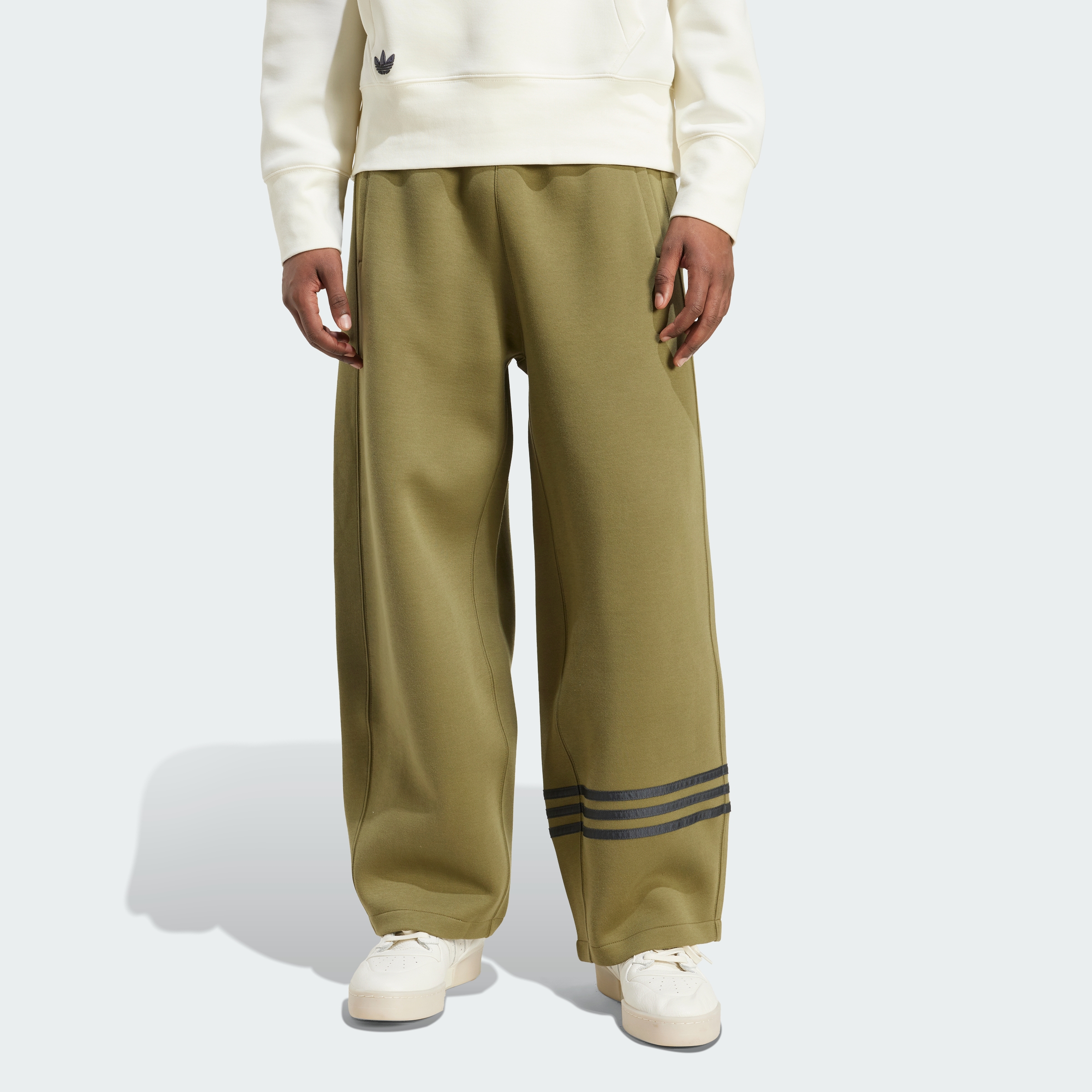 adidas men Neuclassics Sweatpants