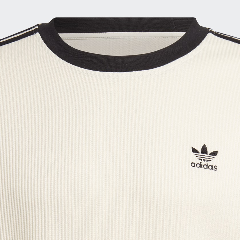 adidas Men's Lifestyle Adicolor Classics Waffle Crew - Beige adidas Men's Lifestyle Adicolor Classics Waffle Crew - Beige