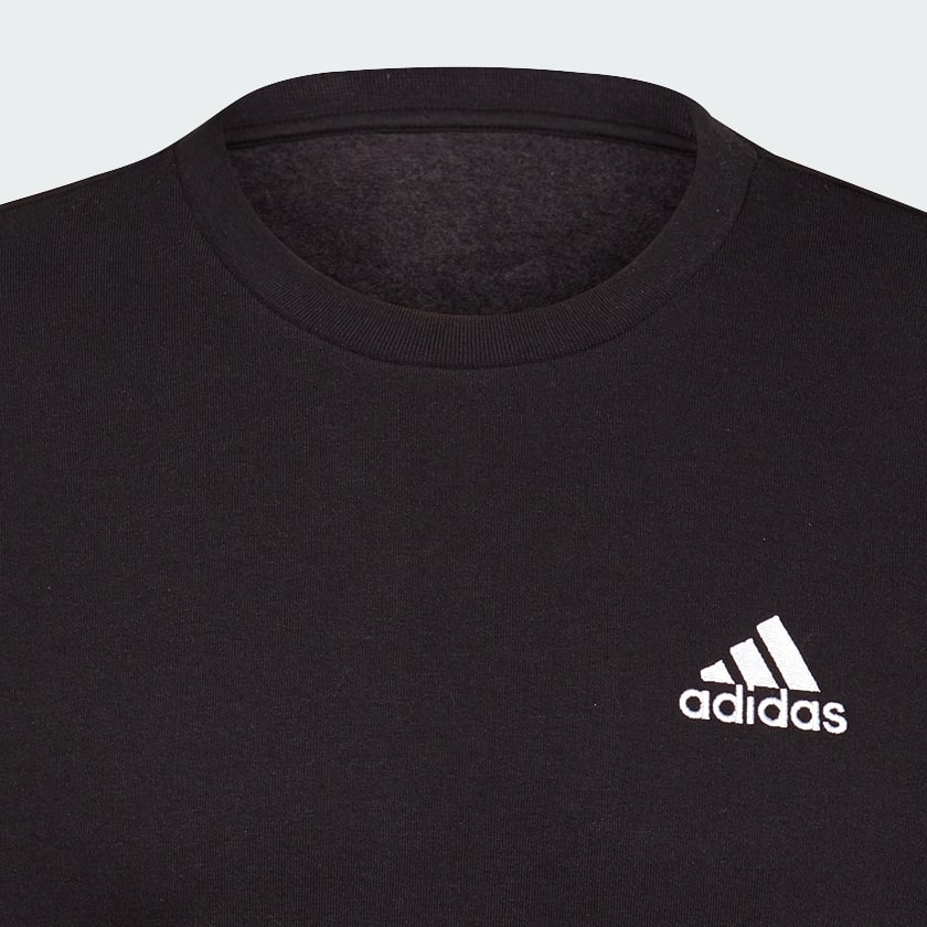 Schwarz Essentials Fleece Sweatshirt