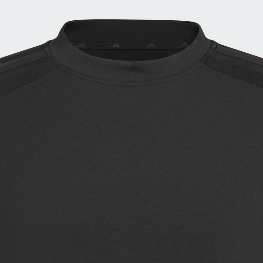 noir Pull modal Beyond