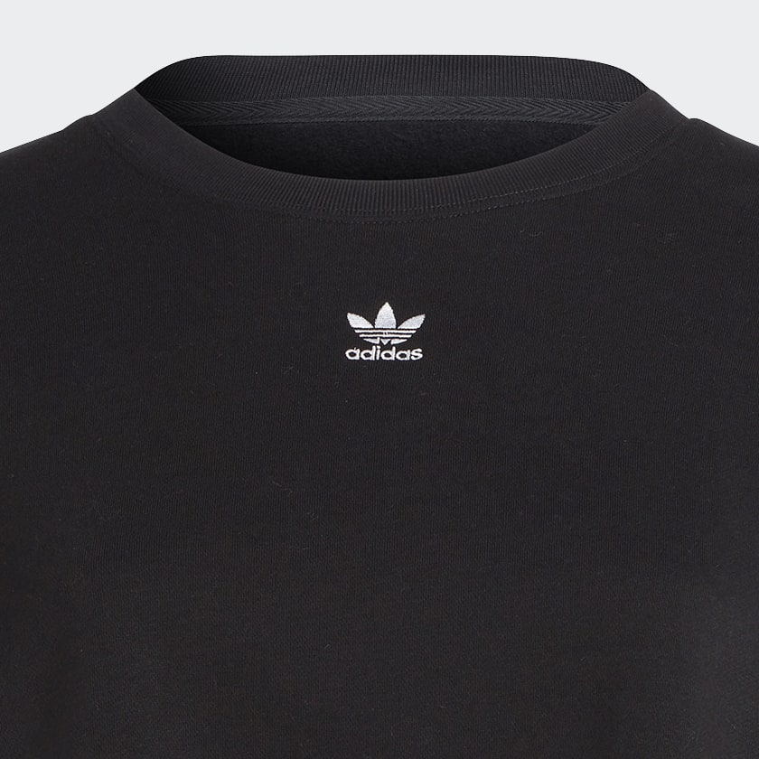 Svart Adicolor Essentials Crew Sweatshirt (Plus Size)