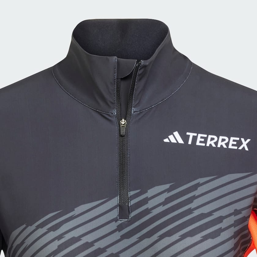 Svart Terrex Agravic XC Race Overdel
