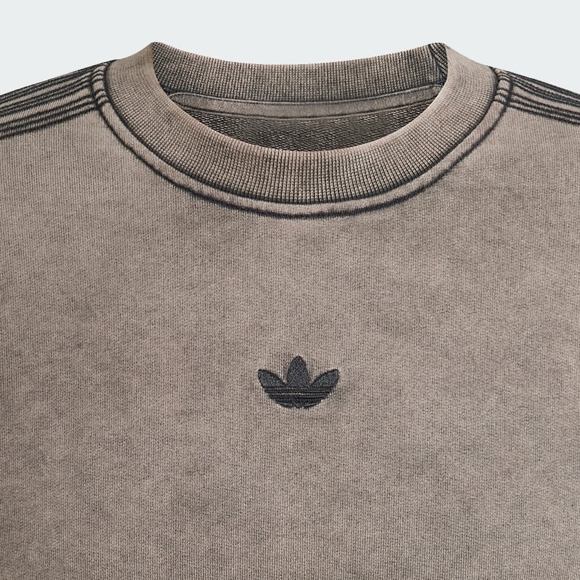 Black Premium Essentials Retro Washed Crew Sweatshirt