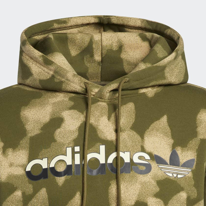 Verde Hoodie Winter Leaves Allover Print