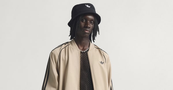 adidas SST ADICOLOR CLASSICS LOOSE TRACK TOP - Beige | Free