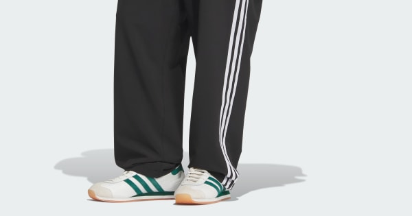 アディダス トラックパンツ（ジャージ） - ブラック | アディダス ジャパン