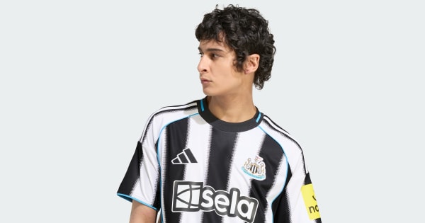 Newcastle_United_FC_25-