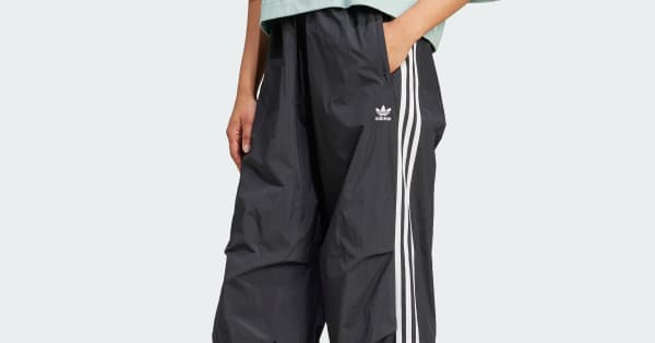 アディダス スリーストライプス ウーブン パラシュートパンツ