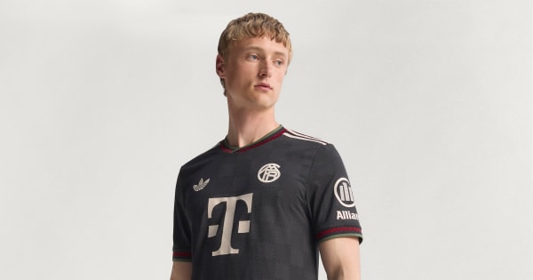 アディダス FCバイエルン 25/26 サード オーセンティックユニフォーム