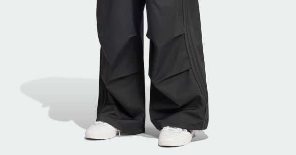 adidas Spodnie Parachute - Czerń | adidas Poland