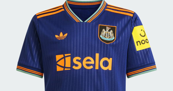 Newcastle_United_FC_25-