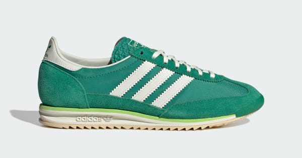 SL_72_OG_Shoes_Green_JQ7397_01