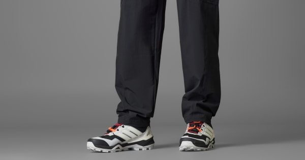 Terrex_Xploric_Cargohose_Schwa