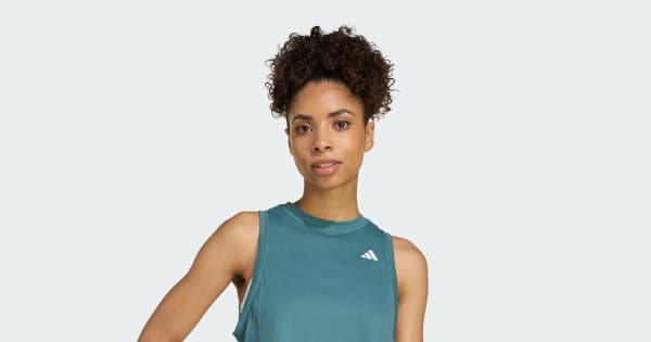 Train_Essentials_Boxy_Workout_