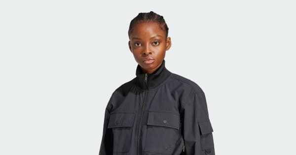 アディダス プレミアム エッセンシャルズ ウーブンジャケット