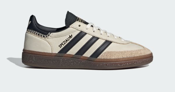 アディダス　ie3698 25cm 新品箱付き　国内正規品 2025年最新】ie3698の人気アイテム - メルカリ