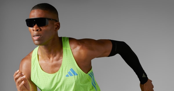 アディダス ROAD TO RECORDS シングレット - グリーン | アディダス