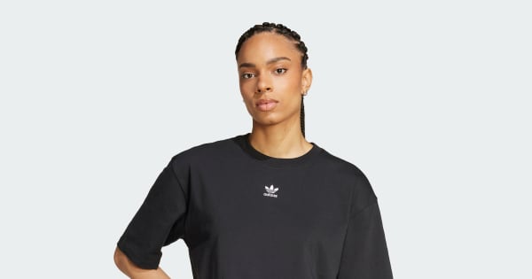 アディダス エッセンシャルズ クロップ半袖Tシャツ - ブラック