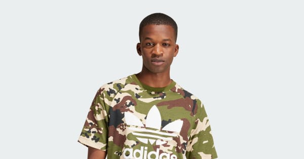 Camo_Trefoil_Tee_Green_IS0215_
