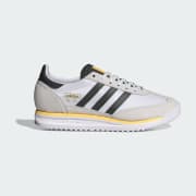 Product color: Cloud White / Core Black / Spark