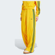 Color del artículo: Crew Yellow / Collegiate Green