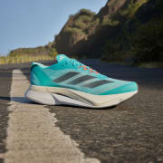 Cor do artigo: Lucid Cyan / Core Black / Flash Aqua