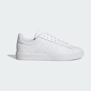 Product color: Cloud White / Cloud White / Ecru Tint