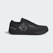 Cor do artigo: Core Black / Cloud White / Cloud White
