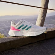 Color del artículo: Dash Grey / Arctic Fusion / Lucid Pink