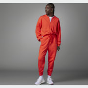 Cor do artigo: Bright Red