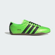 Kód farby: Solar Green / Core Black / Gold Metallic