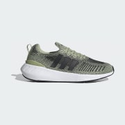 Kód barvy: Magic Lime / Core Black / Cloud White