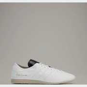 컬러: Core White / Black / Talc