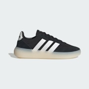 Colour: Core Black / Cloud White / Core White