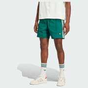 Color del artículo: Collegiate Green