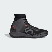 Product color: Core Black / Grey Two / Solar Red