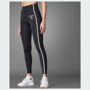 Kód barvy: Black / Chalk White