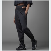 Colour: Black