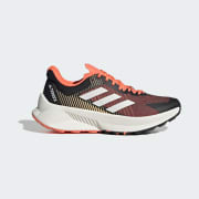 Couleur du produit : Core Black / Crystal White / Impact Orange