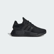 Kód farby: Core Black / Carbon / Cloud White