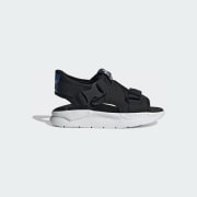 Kód farby: Core Blue / Core Black / Cloud White