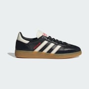 Colour: Core Black / Off White / Gum